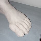 Plaster foot