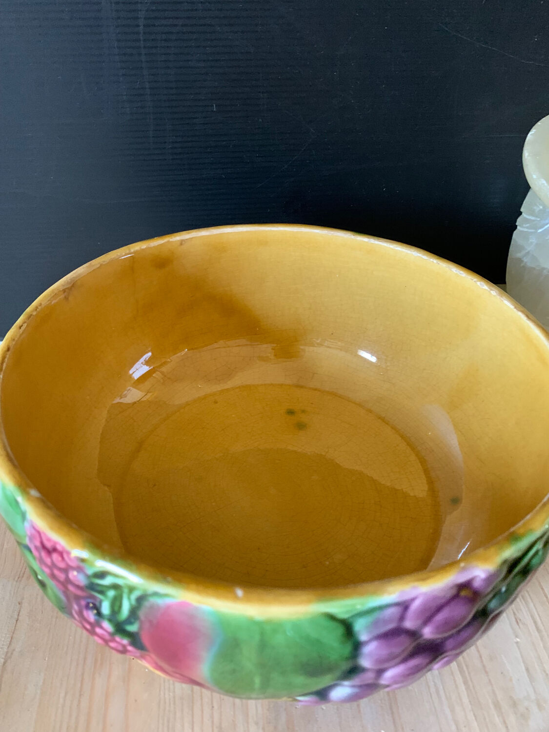 Sarreguemine slip salad bowl