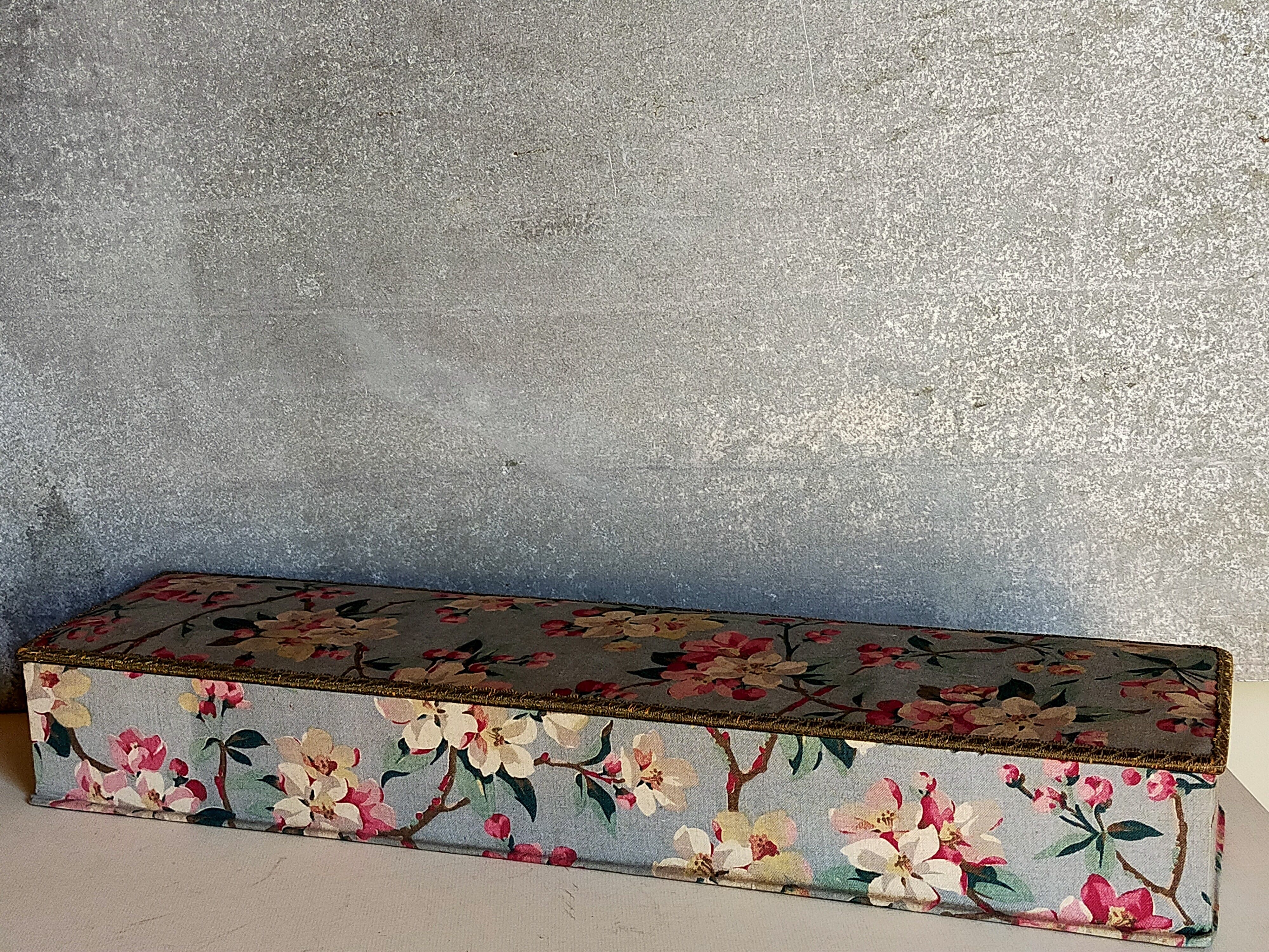 Ancient cherry blossom fabric box 1940