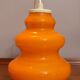 Suspension en opaline orange 1970