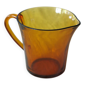 Very pretty milk pitcher in yellow amber glass from Duralex in very good condition