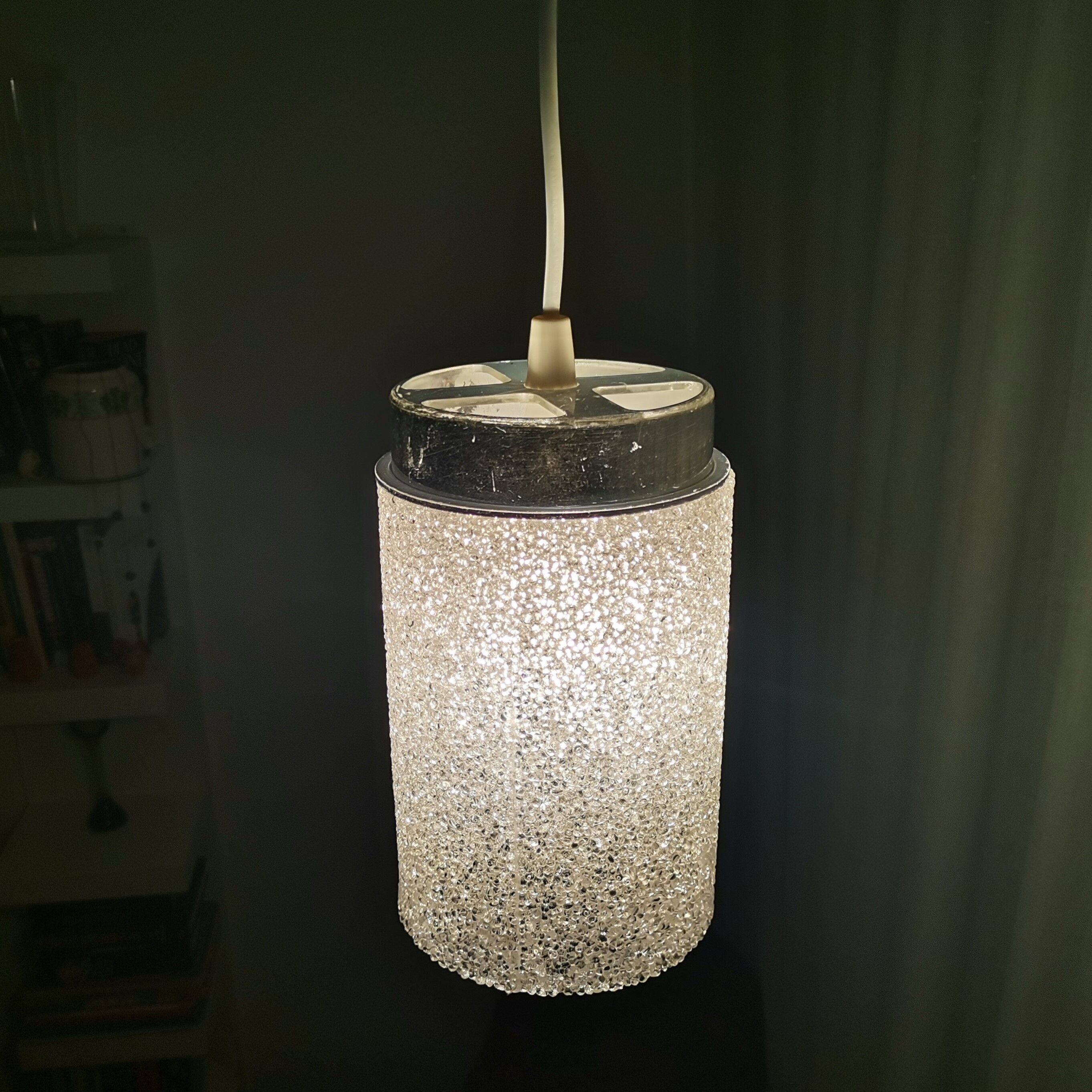 Vintage 60s minimalist white hanging lamp