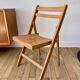 chaise pliante en bois de hêtre vintage années 70