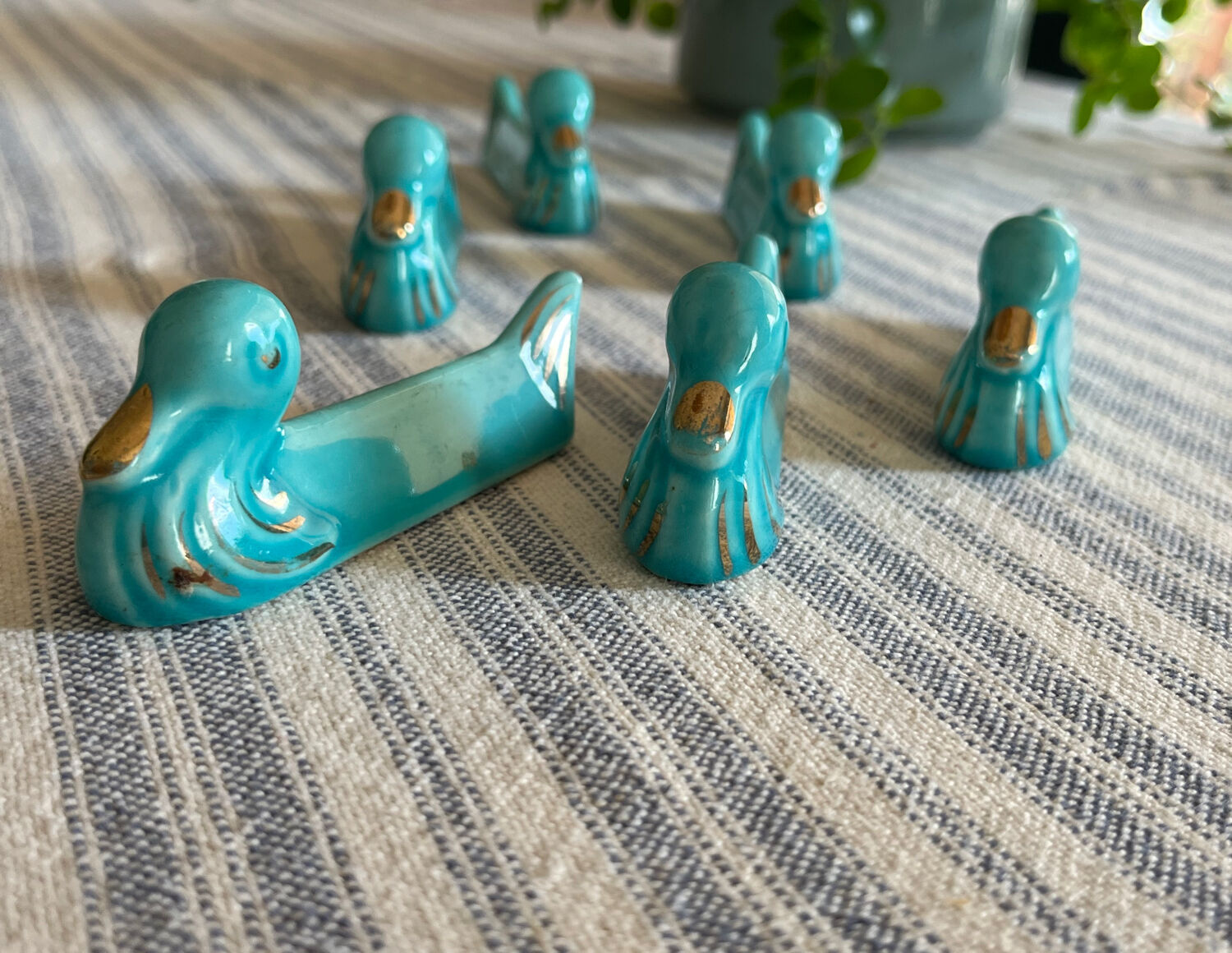 Duck knife holder series