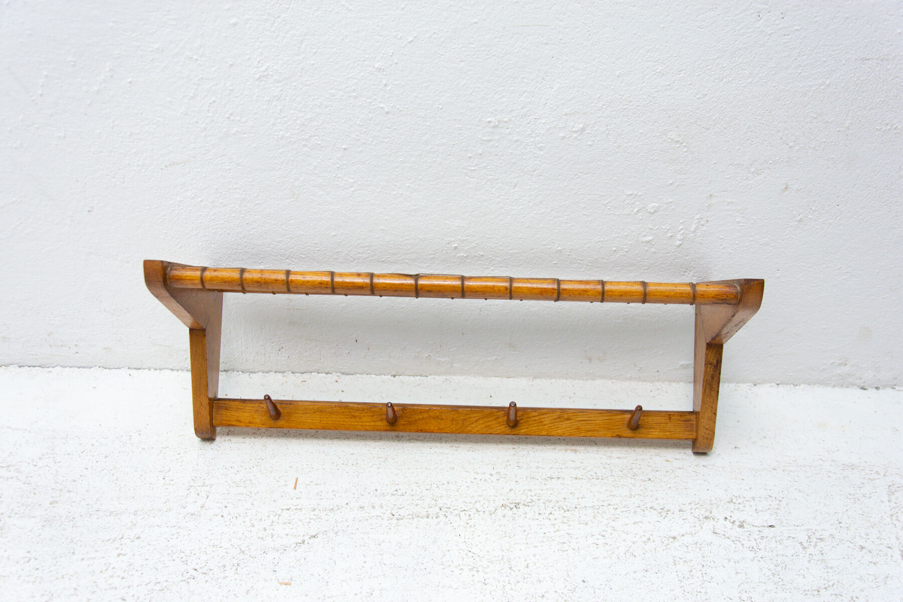 Mid century wall shelf by Krásná Jizba, Czechoslovakia, 1960´s