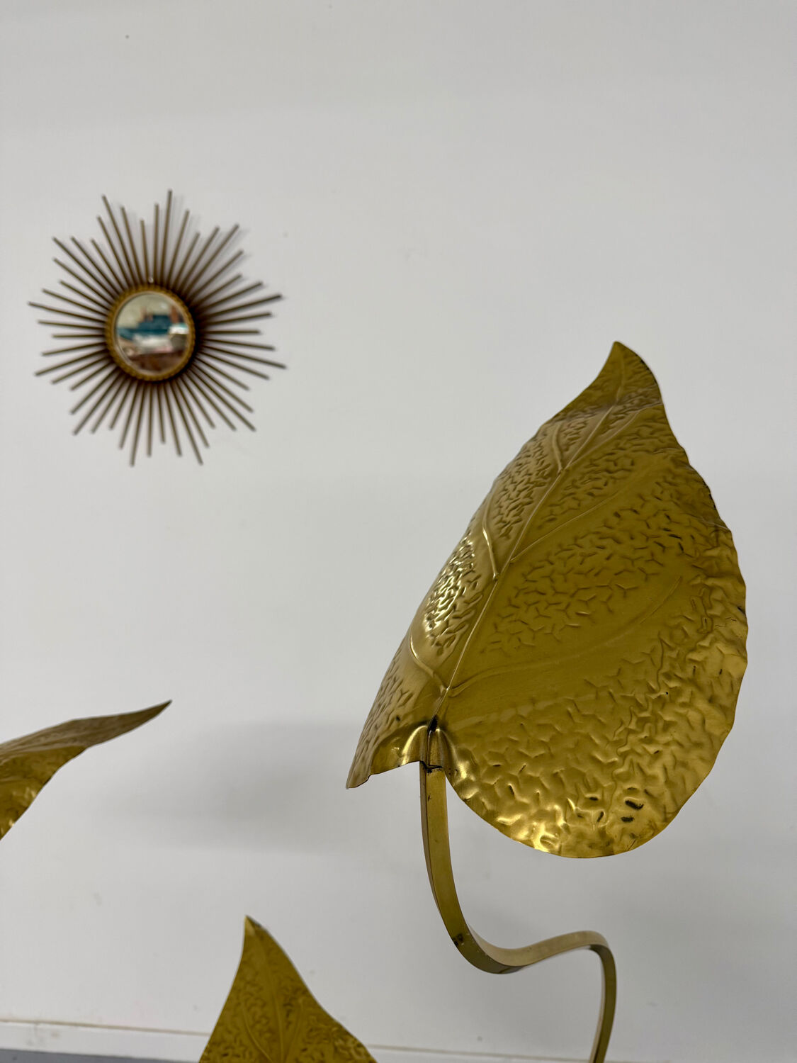 Rhubarb leaf floor lamp brass design Tomaso Barbi Italy an70