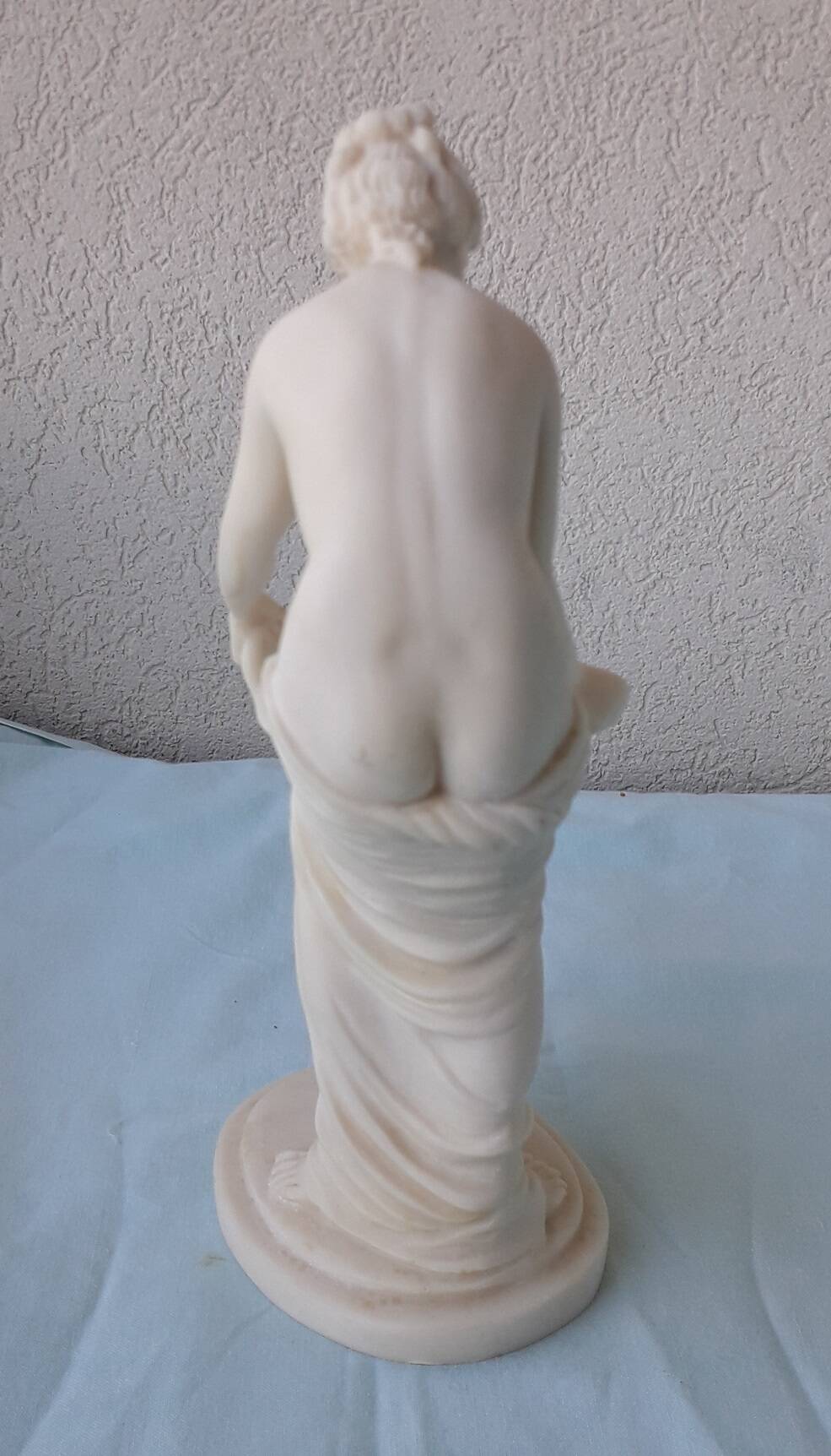 Alabaster nude statuette