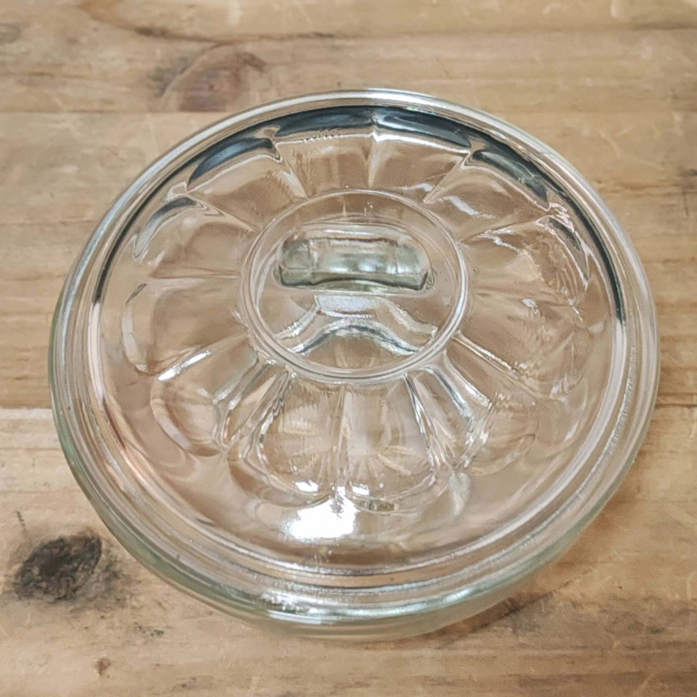 Sugar bowl