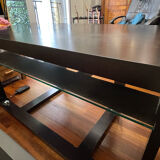 Laminate wood desk