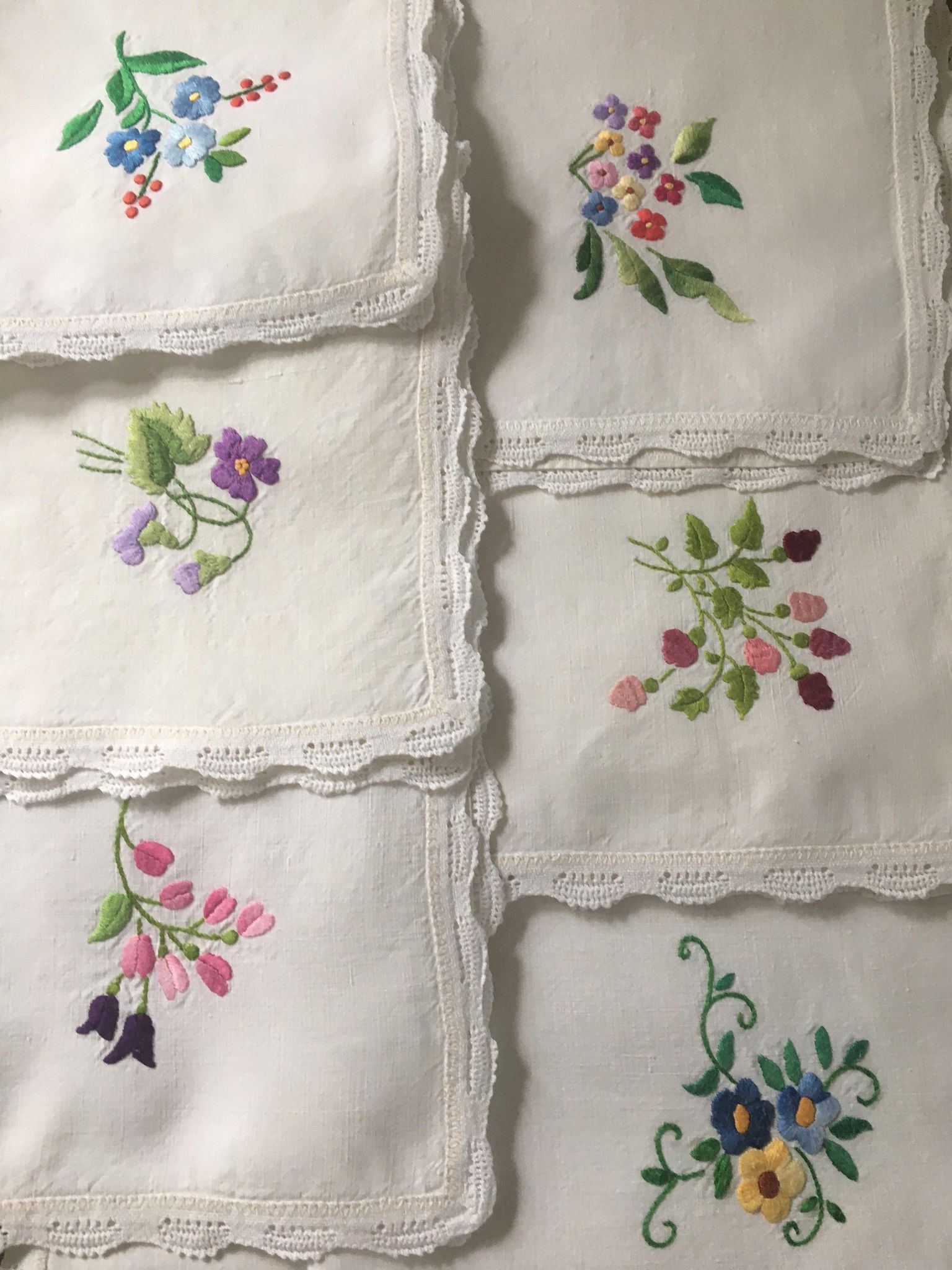 8 hand-embroidered napkins