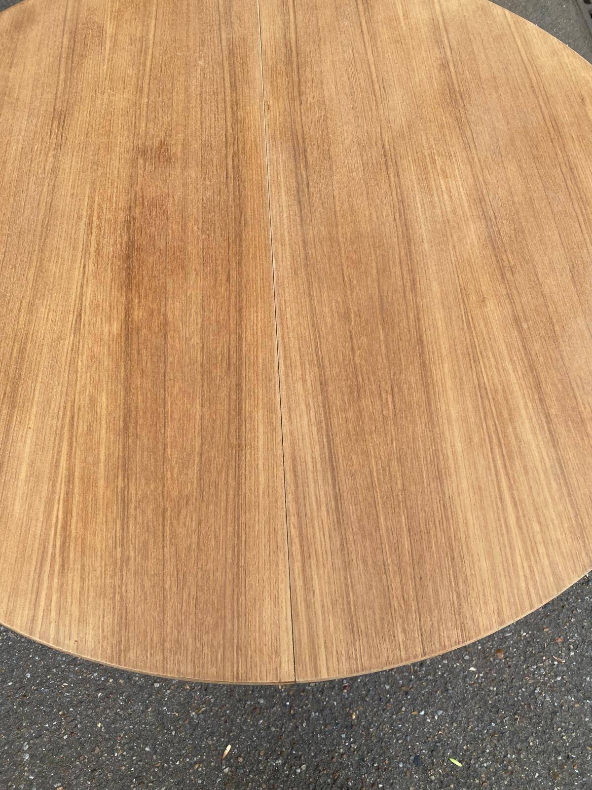 Table à manger scandinave ronde extensible décapée en teck 115cm