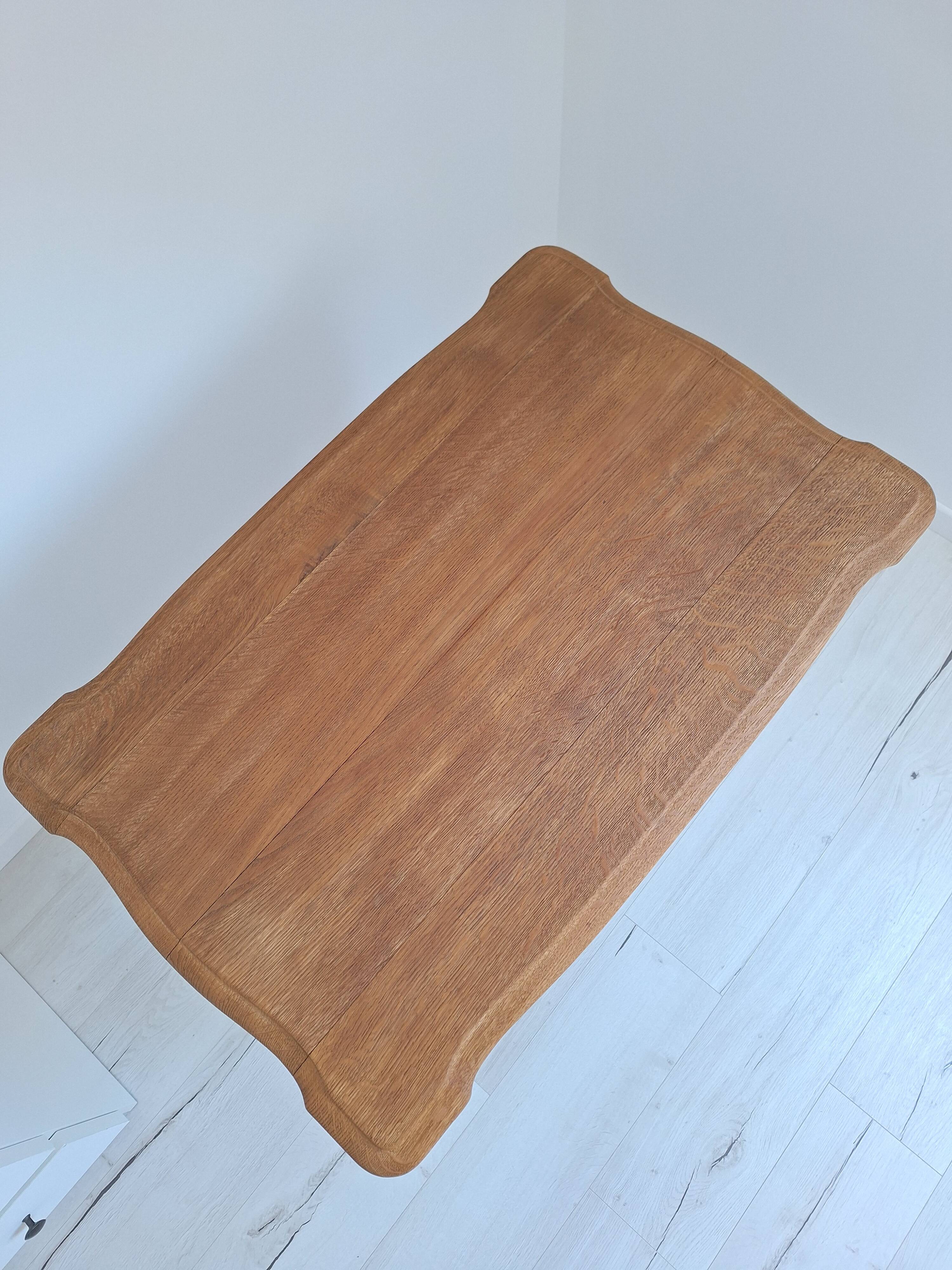 Occasional table, antique desk in solid oak in Louis XV style.