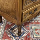 Commode de style Louis XV des années 1950 en merisier et loupe d'orme