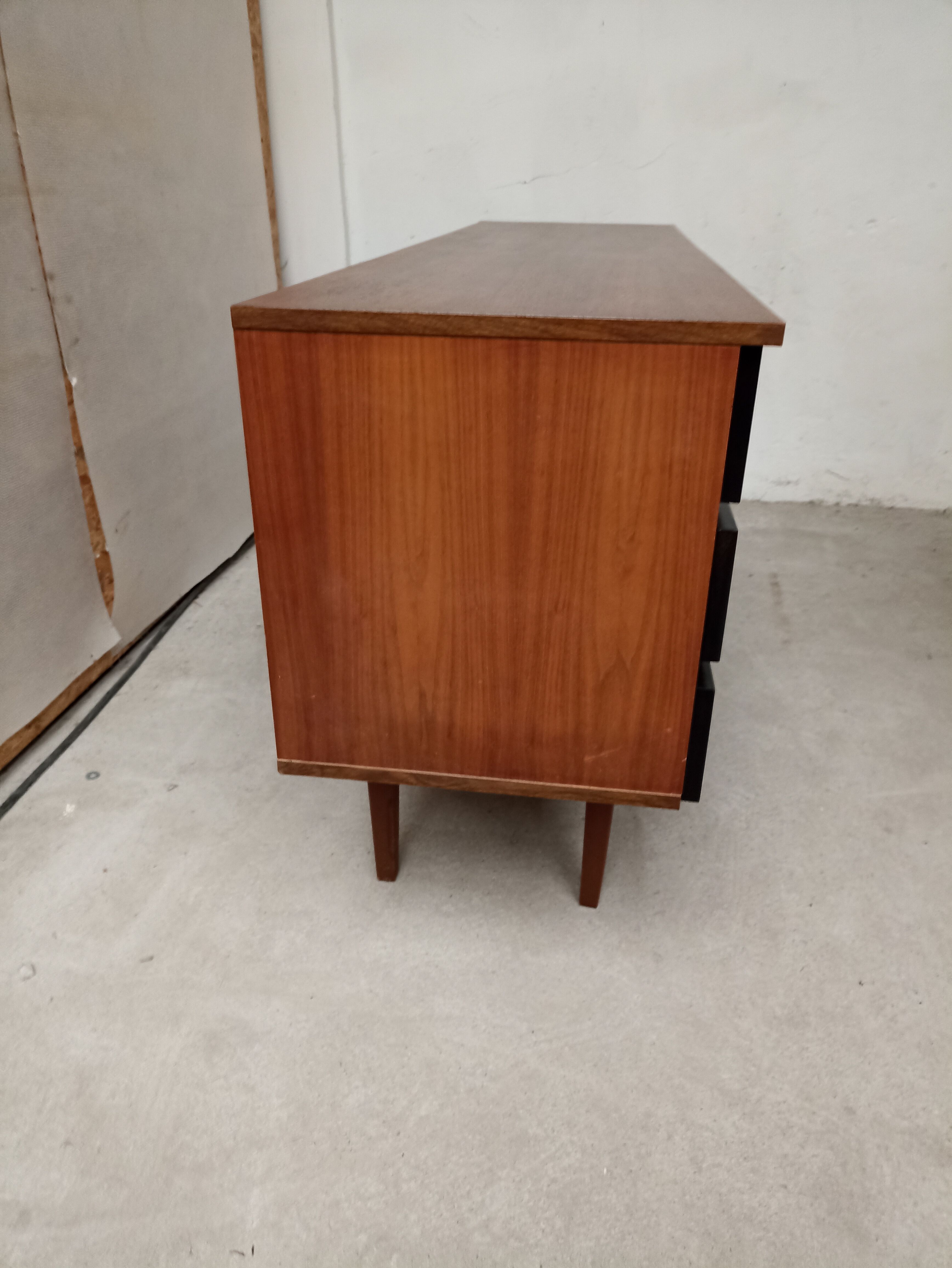 Enfilade vintage scandinave