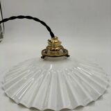 Opaline suspension with ceiling light