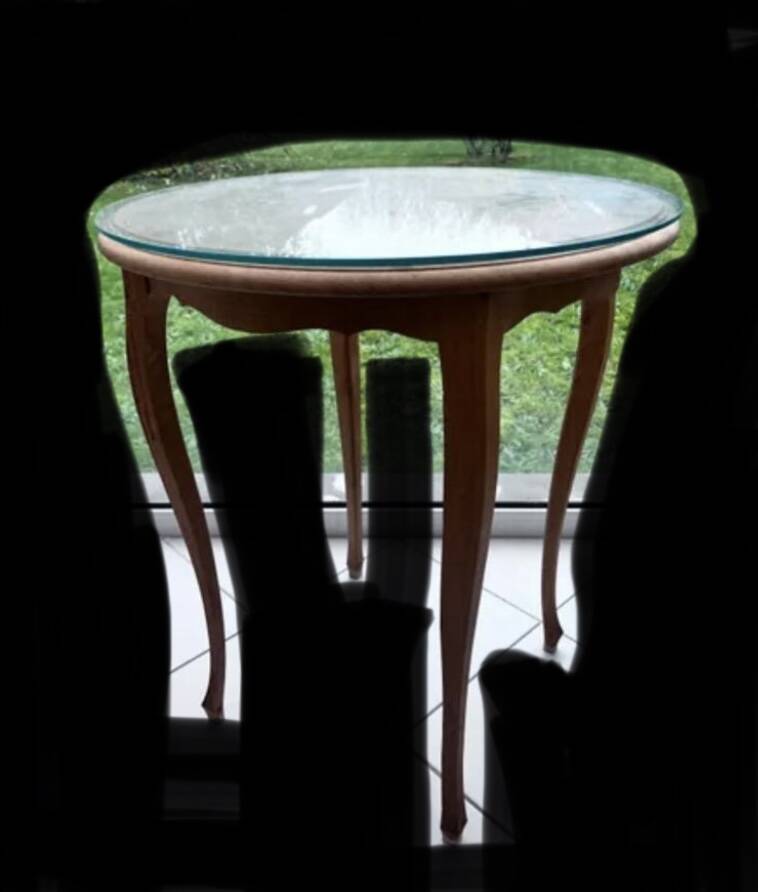 Vintage pedestal table