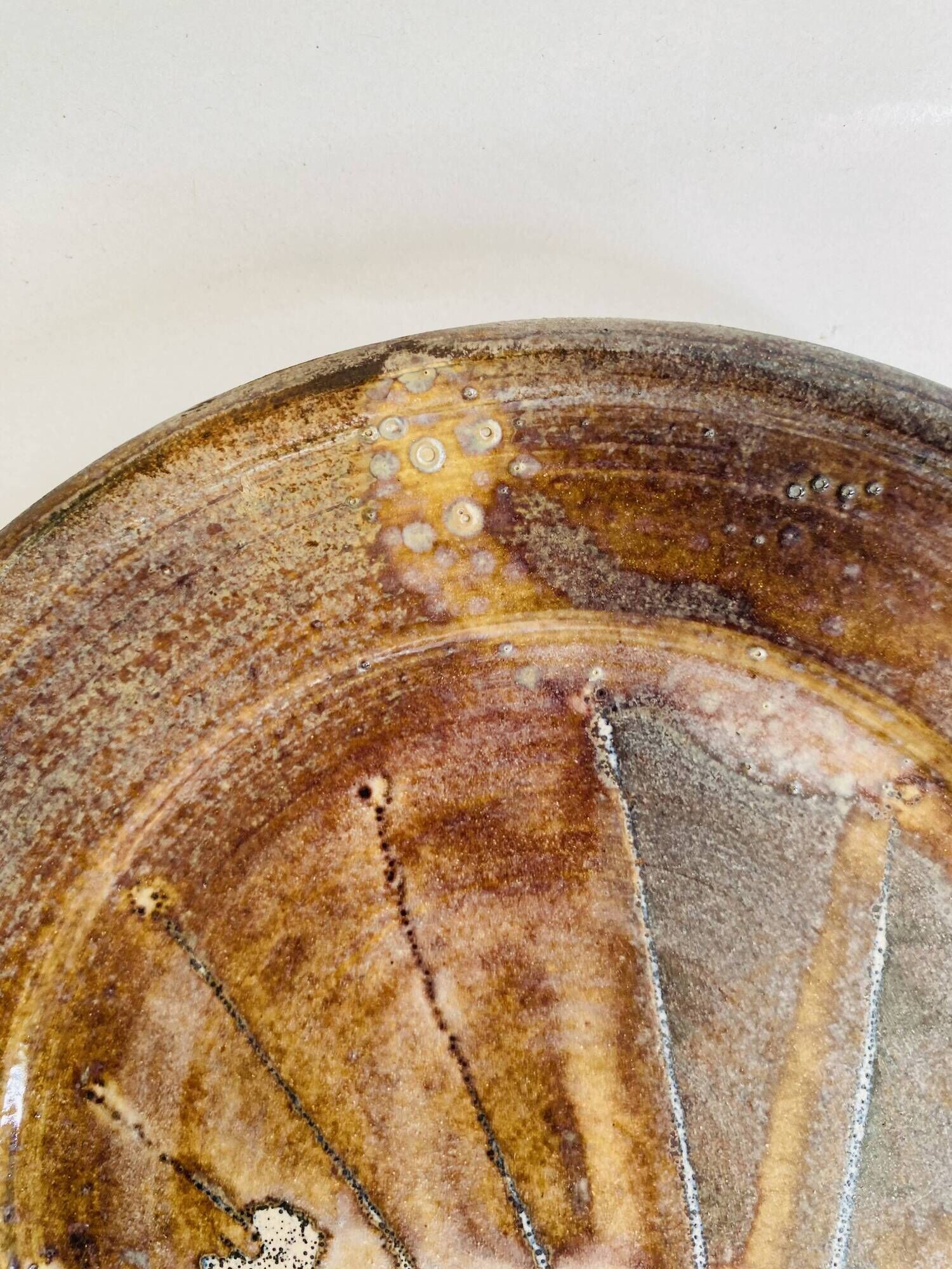 Ceramic plate signed, stoneware 24 cm