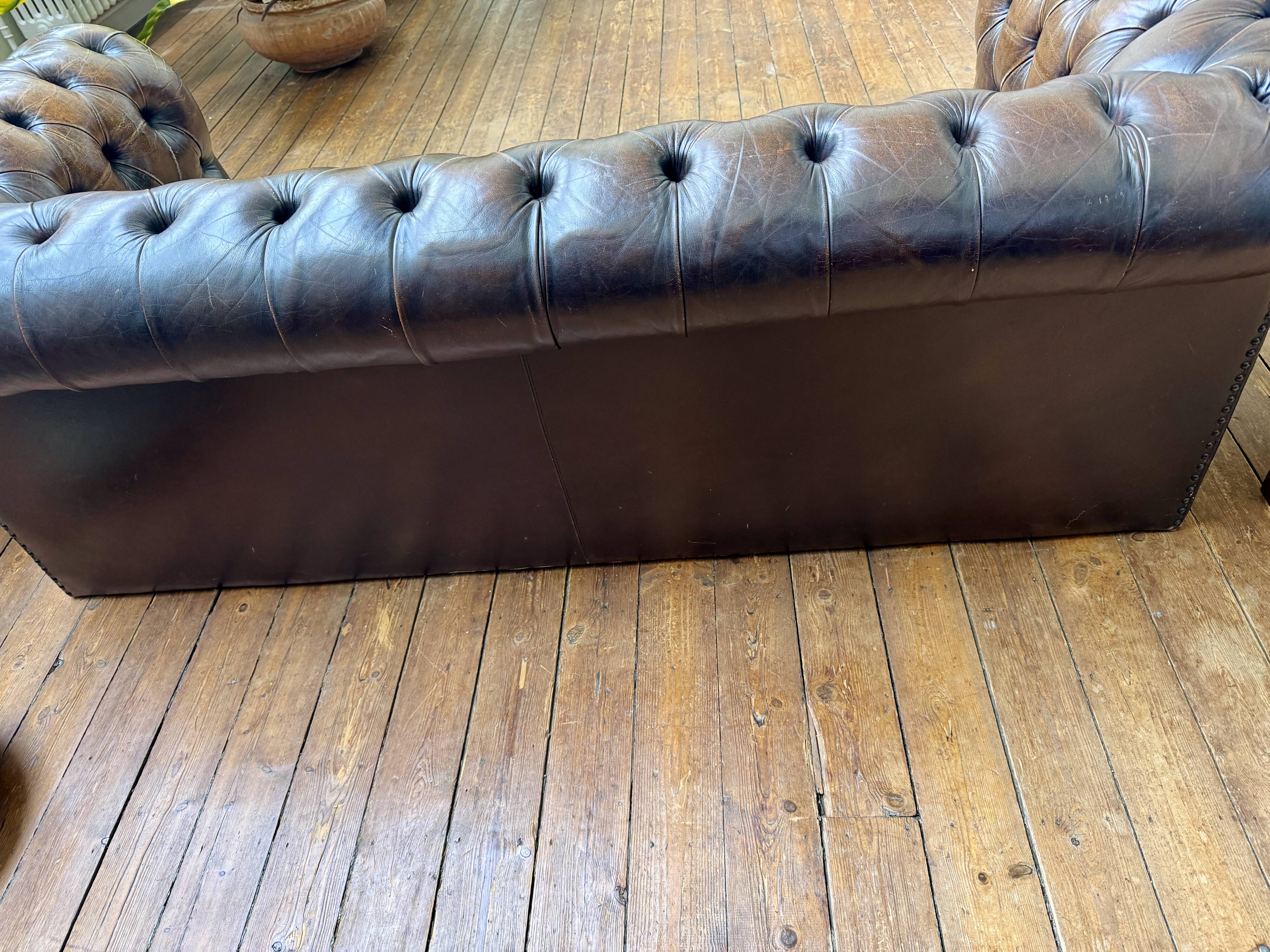 Chesterfield leather sofa in Art Deco style