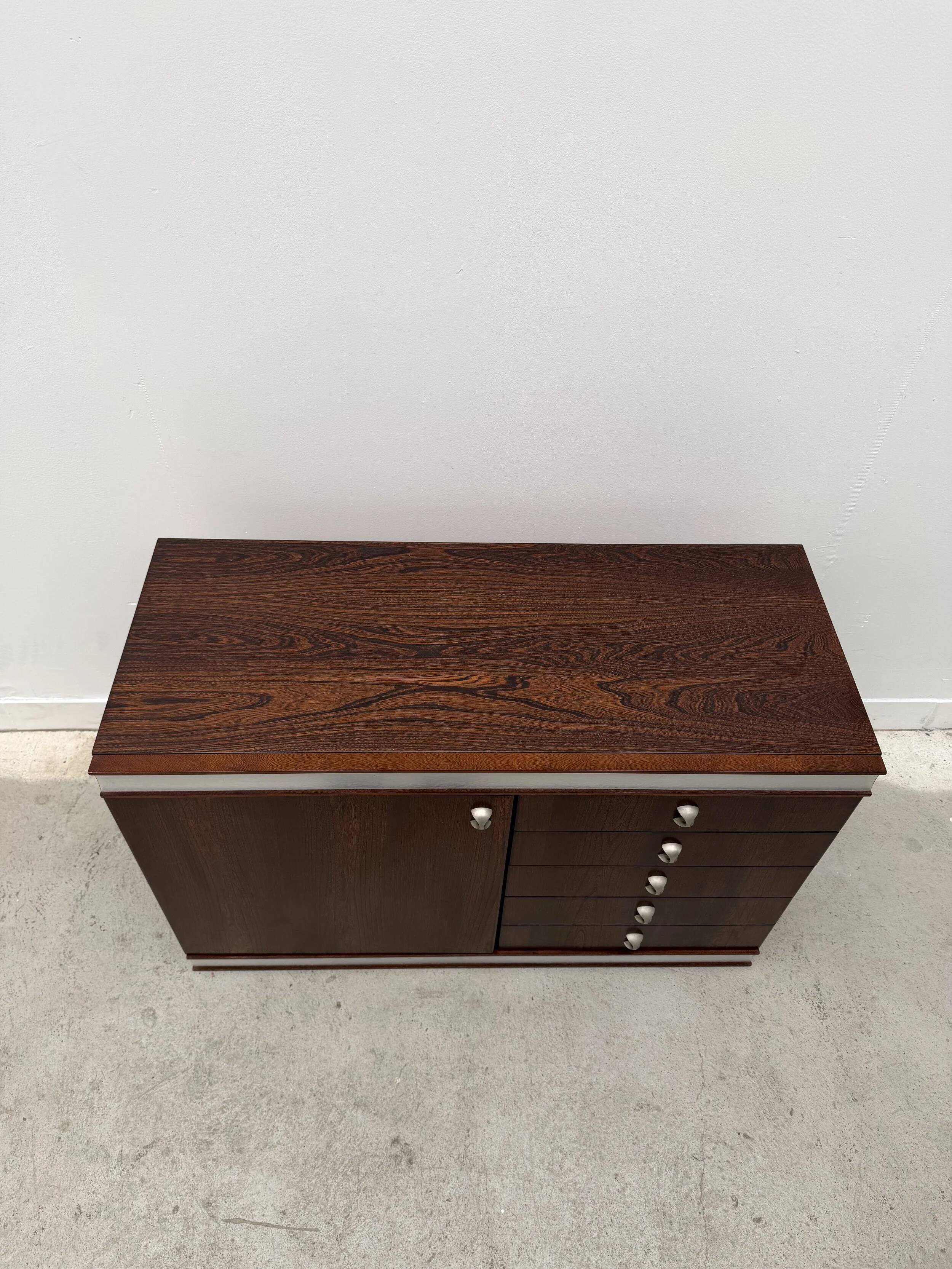 Commode en bois et aluminium, France 1970