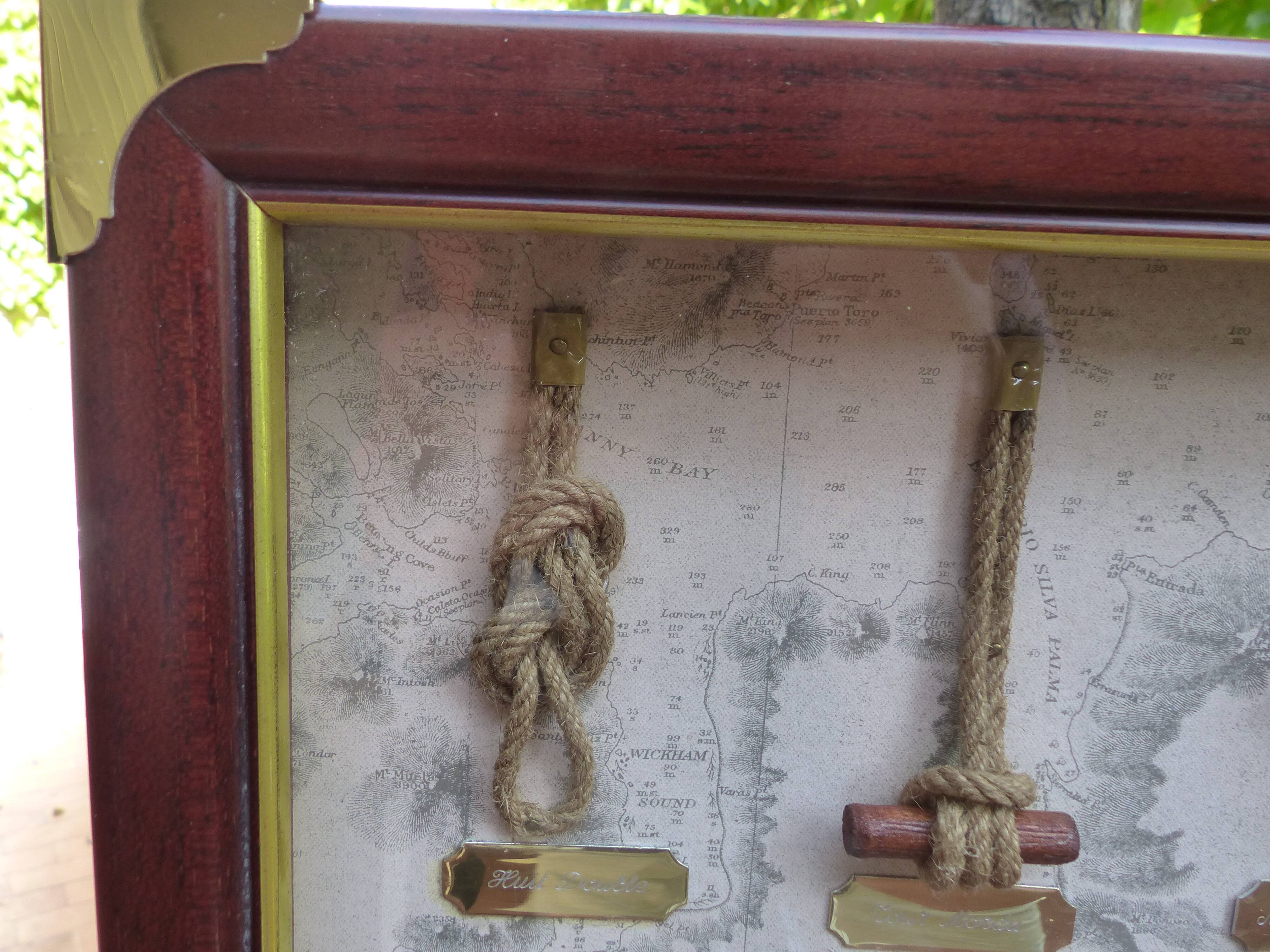Marine knot frame