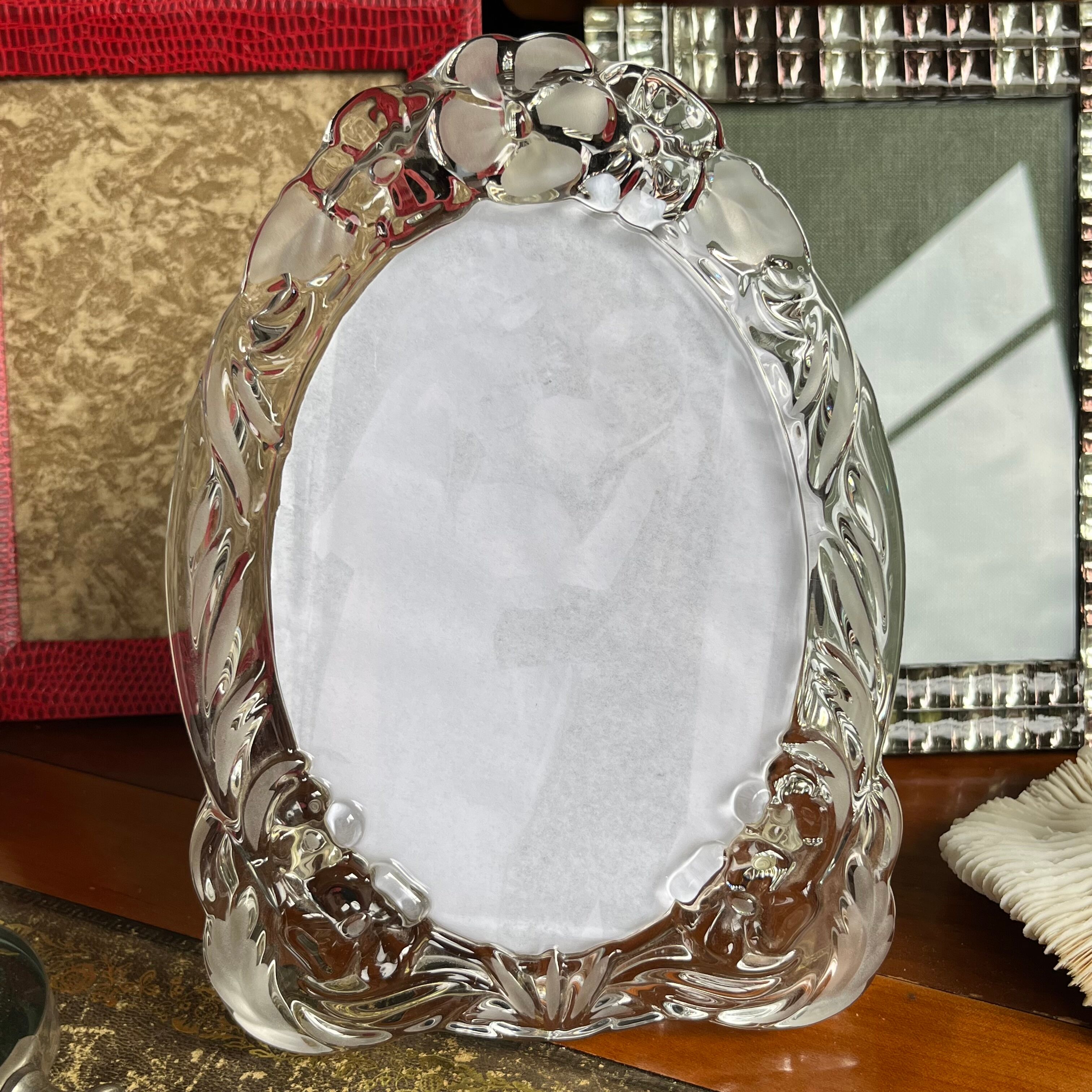 Glass photo frame