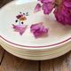 11 plates vintage 40s, floral pattern