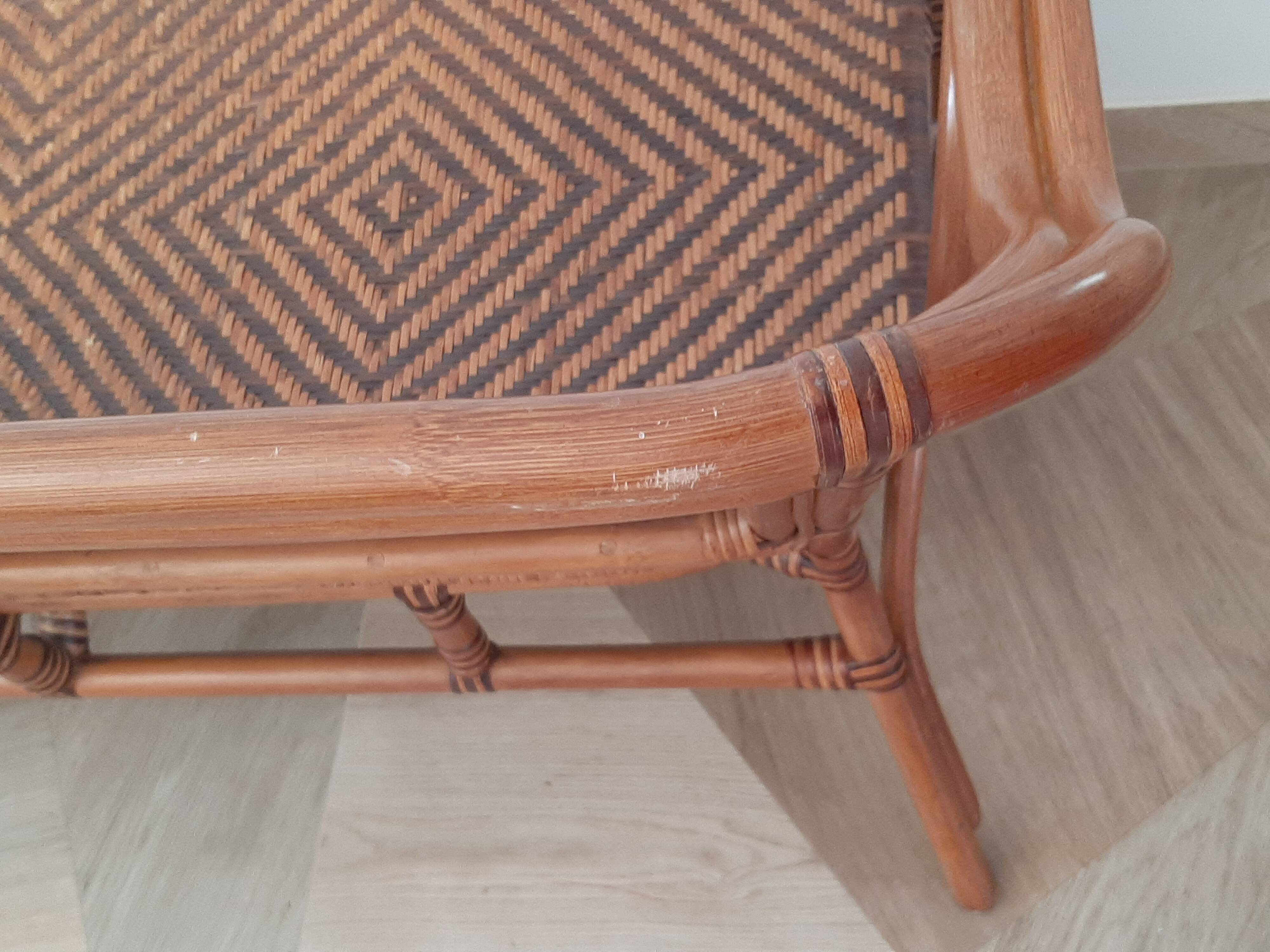 Vintage -Braided rattan sofa - chevron pattern