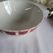 Old bowl in earthenware DIGOIN SARREGUEMINES with faceted burgundy.