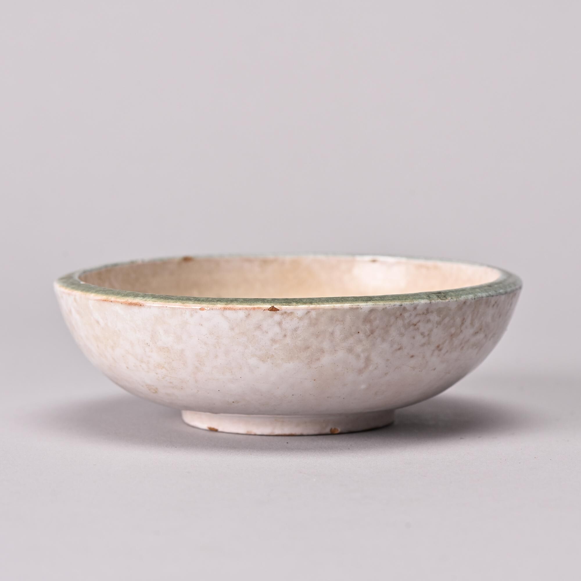 Decorative ceramic bowl attributed to Menelika, Switzerland, circa 1930-1950.