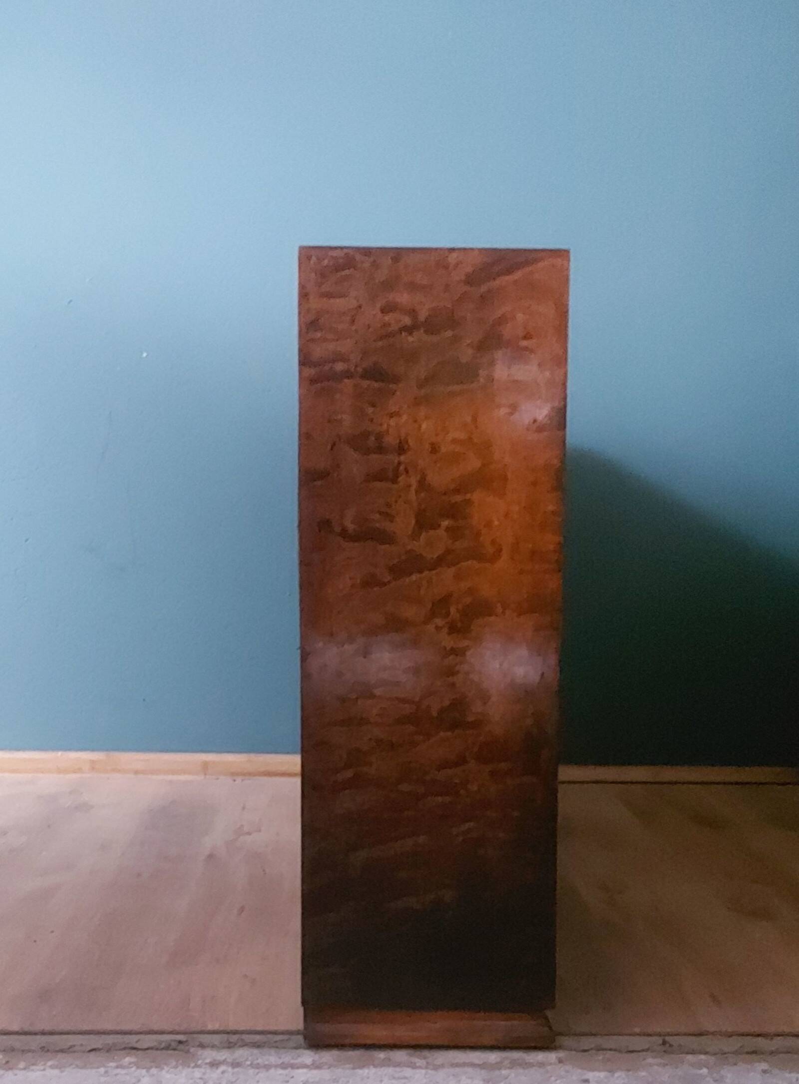 Commode/armoire en noyer, années 1950