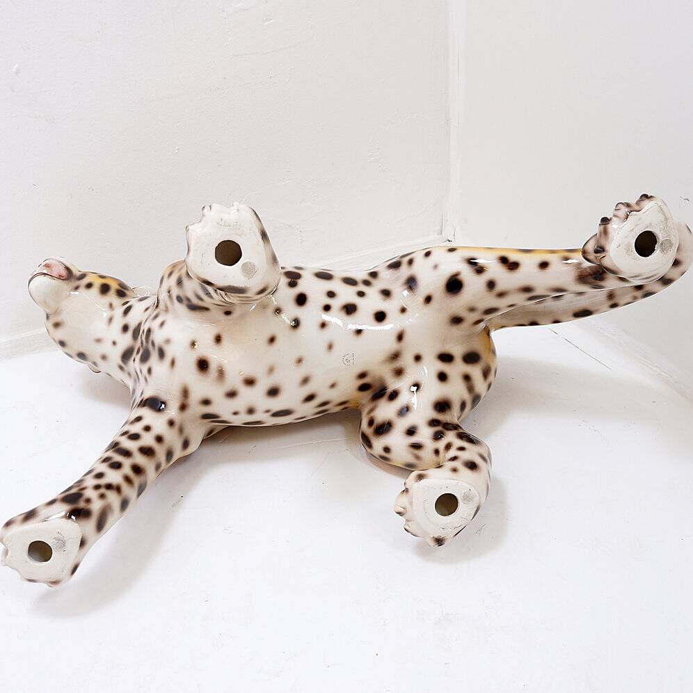 Ceramic sculpture of a leopard by "Ceramiche Boxer" - Italy