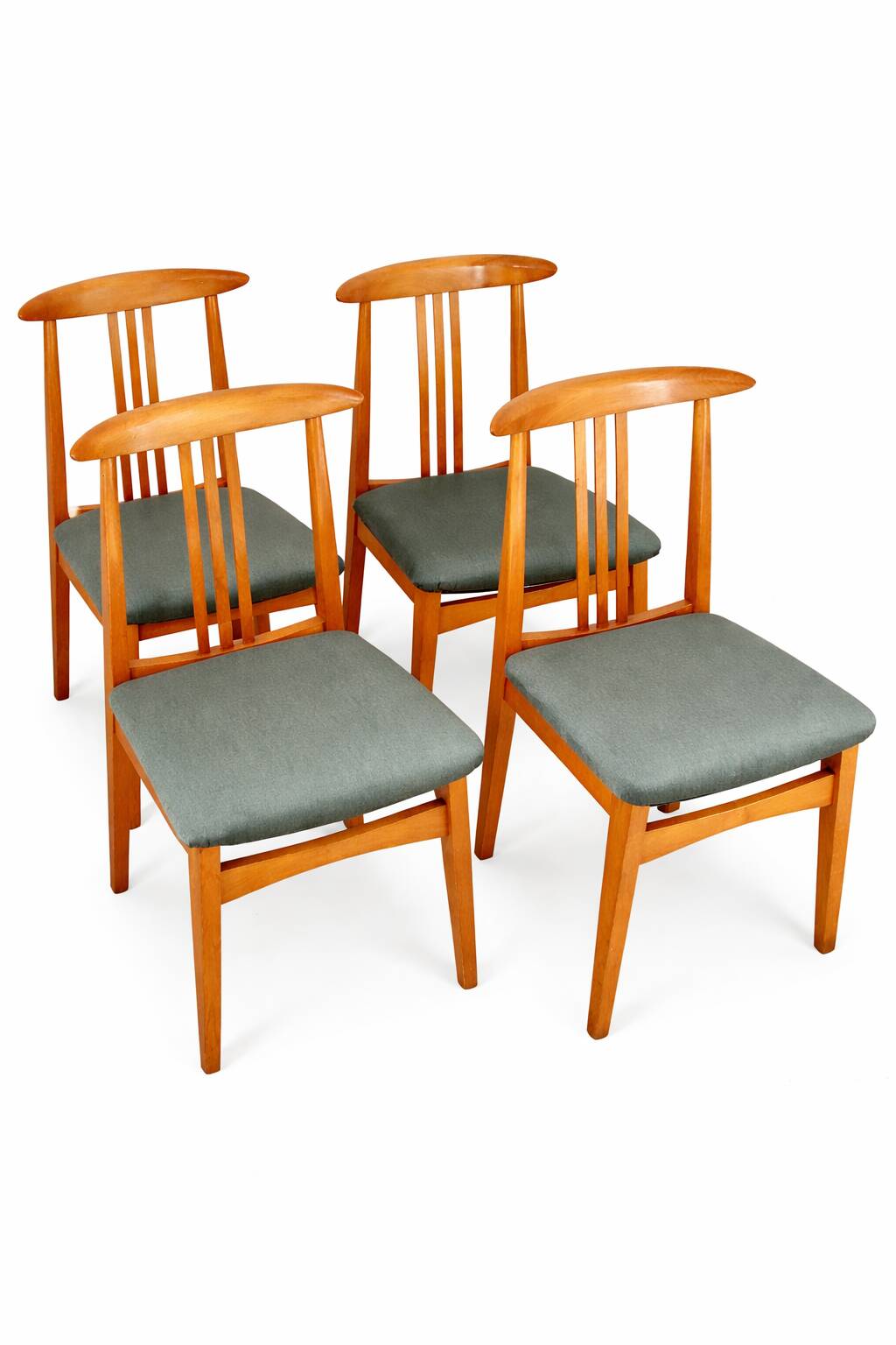 Set of 4 chairs, M. Zielinski, 200/100 B