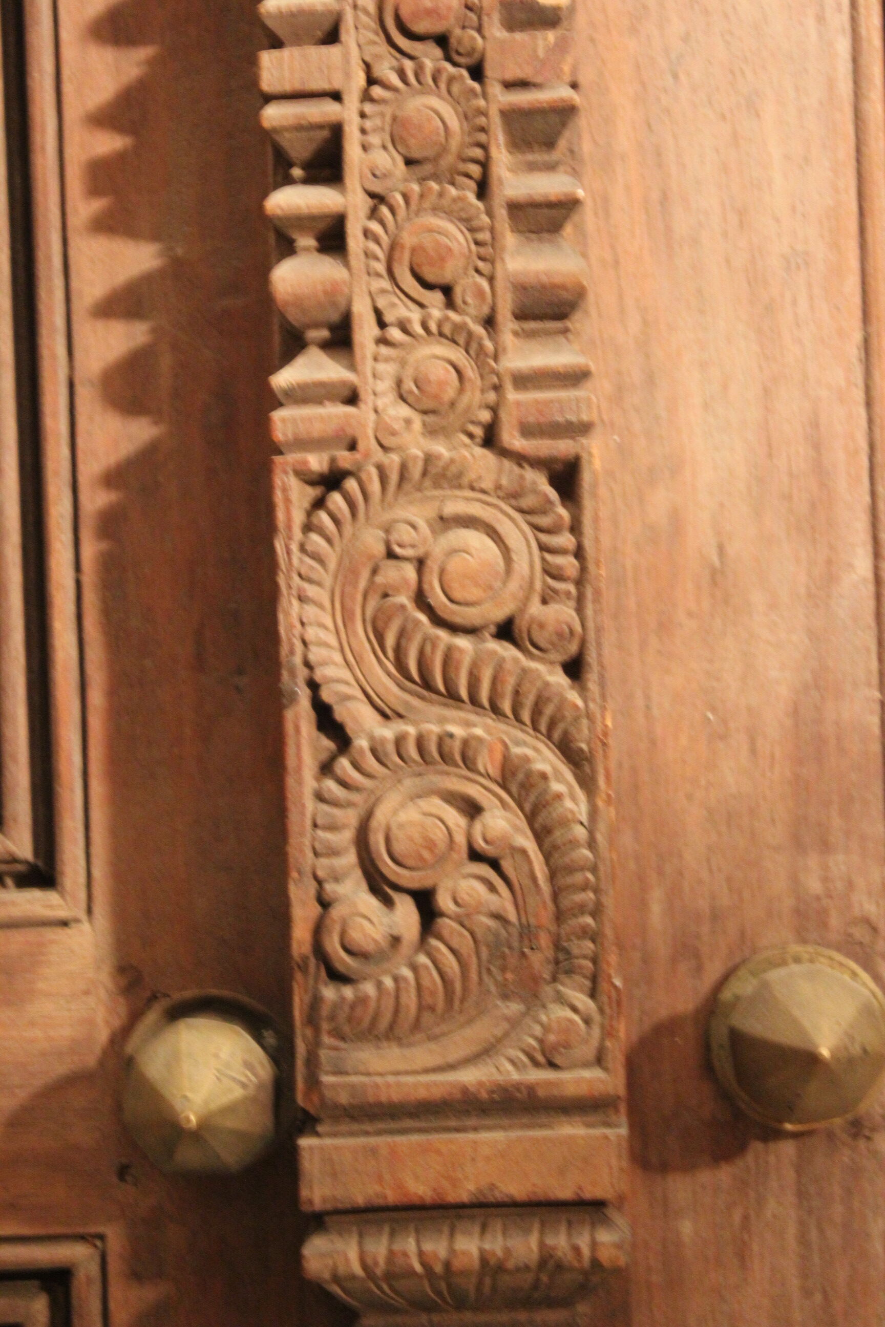 Old 2-swinging Indian gate