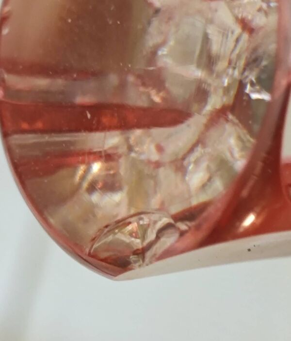 Ancienne carafe cristal Baccarat décor feuilles de vignes raisin