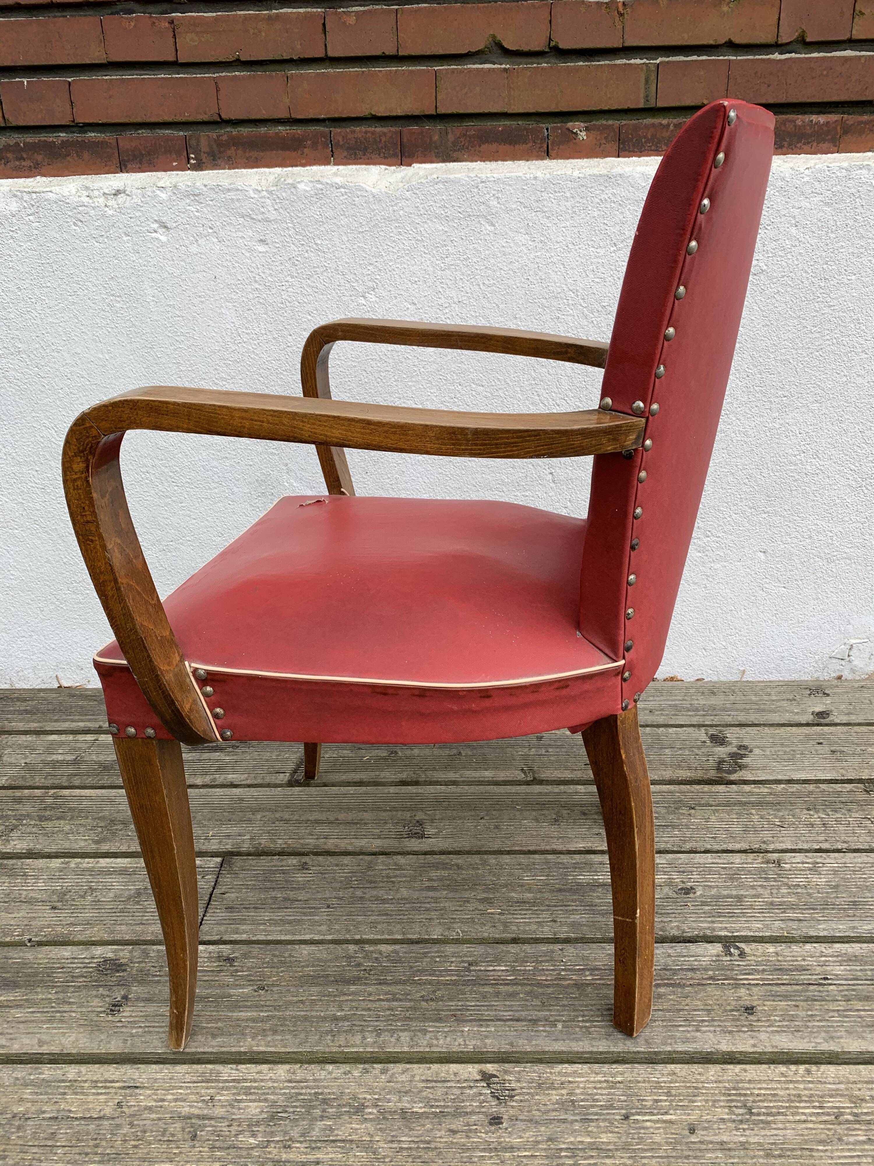 Red skai bridge armchair