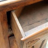 Ancient Venetian grand buffet from the 18th century in solid cherry wood.