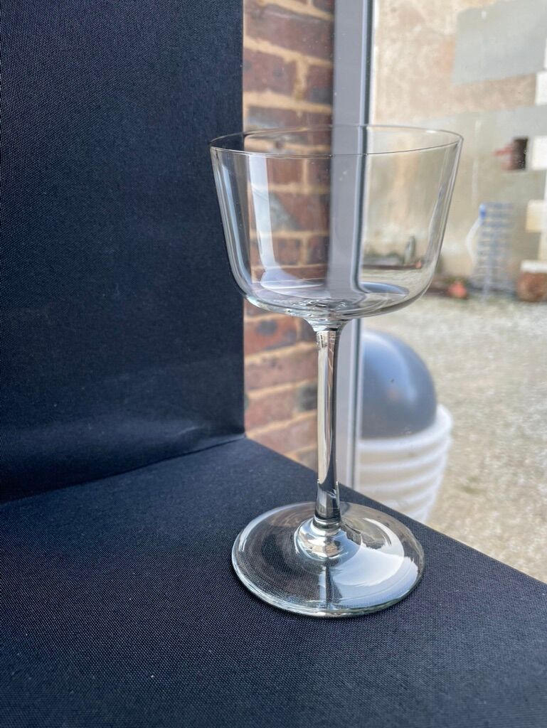 6 wine glasses light blown crystal