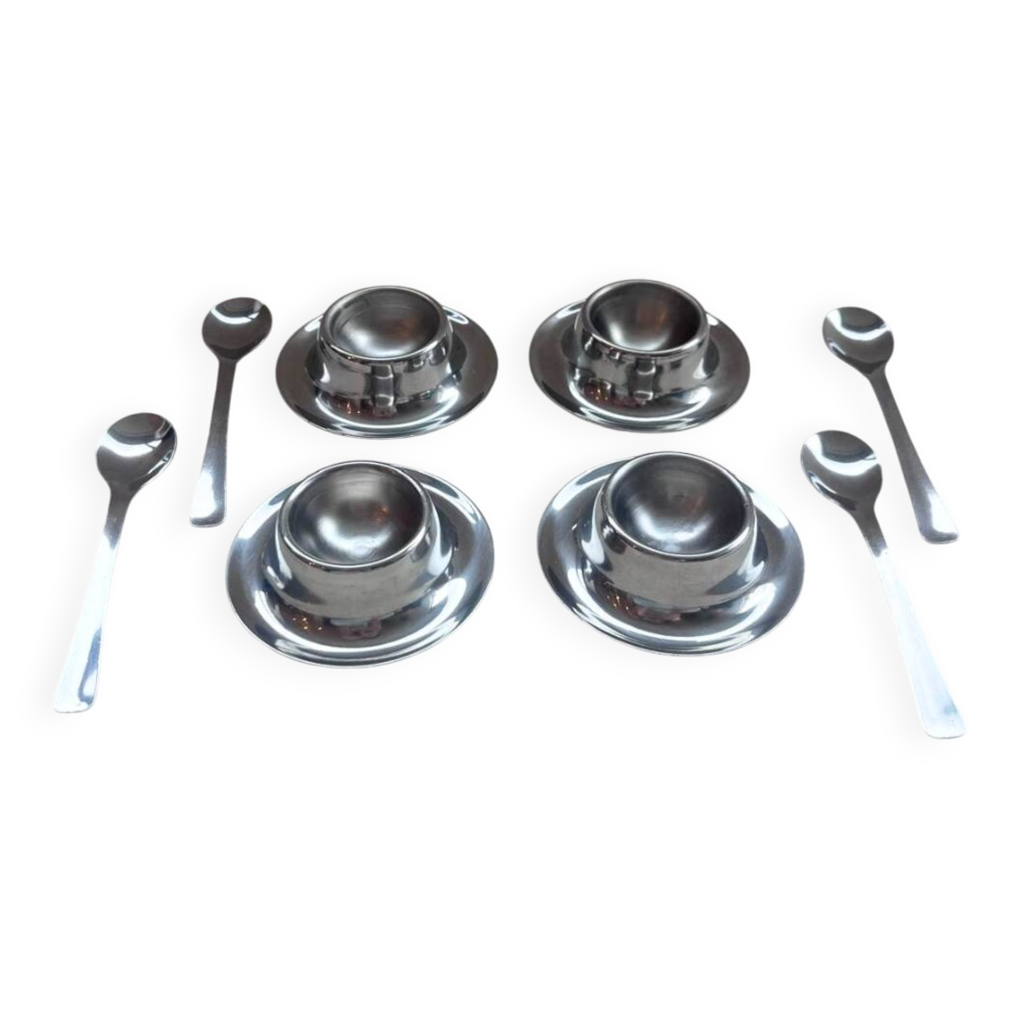Coquetiers et cuillères