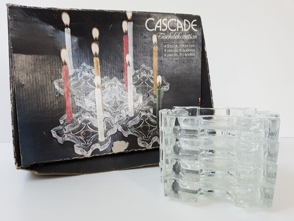 Suite de 4 cendriers bougeoirs puzzle en verre des années 70