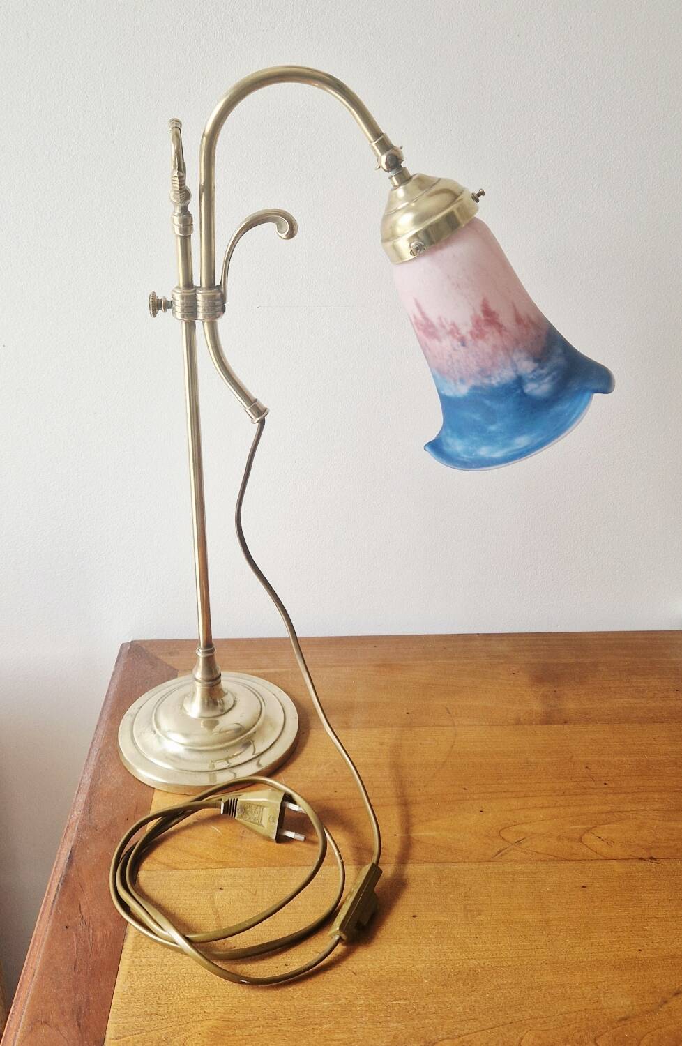 Art Nouveau style lamp - Brass and glass paste - 1920s period