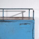 Armoire vintage de style industriel avec patine bleue (c.1950)
