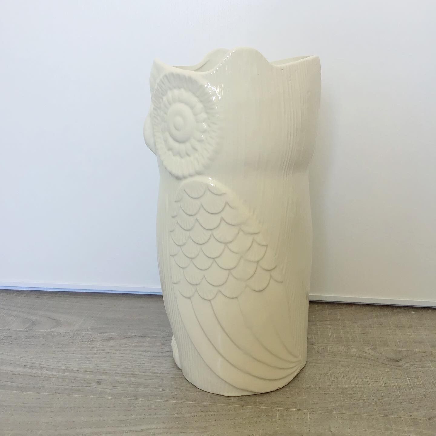 Vintage ceramic owl umbrella holder