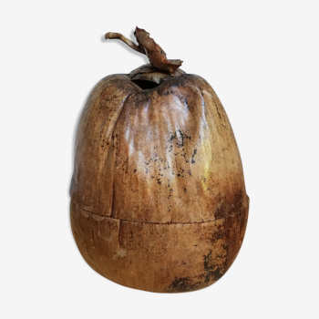 Ice bucket in the shape of authentic vintage coconut