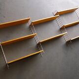 Étagère murale par Nisse Strinning pour String AB. Années 1950
