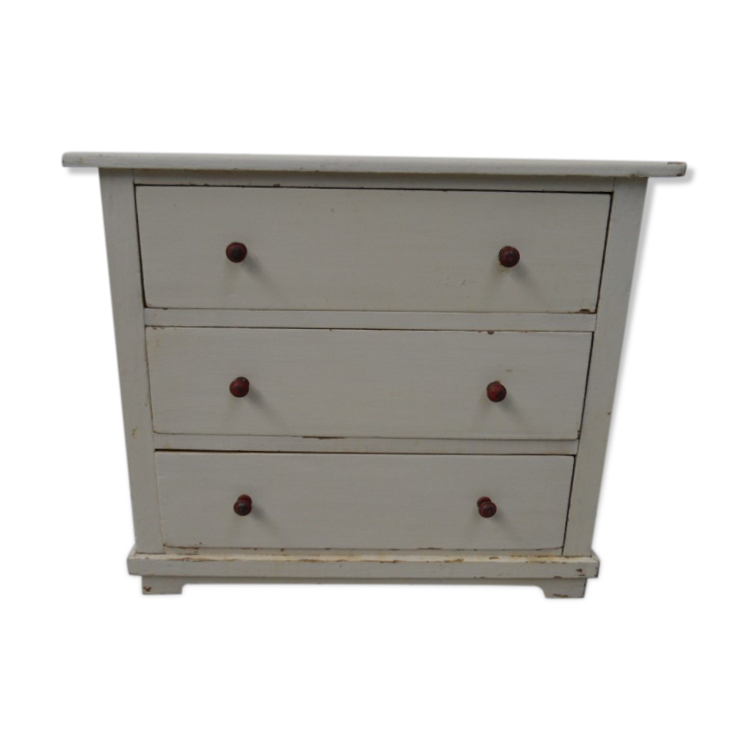 Vintage chest of drawers