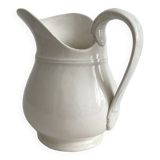 Broc pichet blanc ancien terre de fer opaque de Sarreguemines