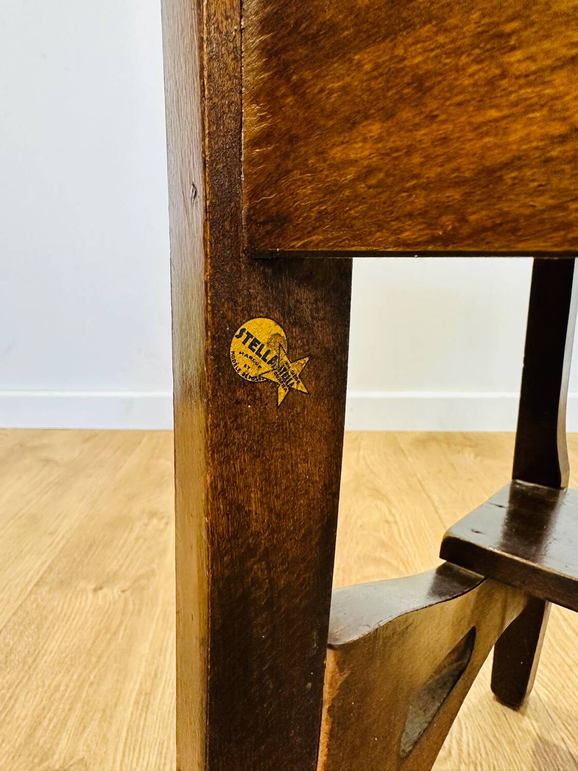 6 “pray to God” chairs