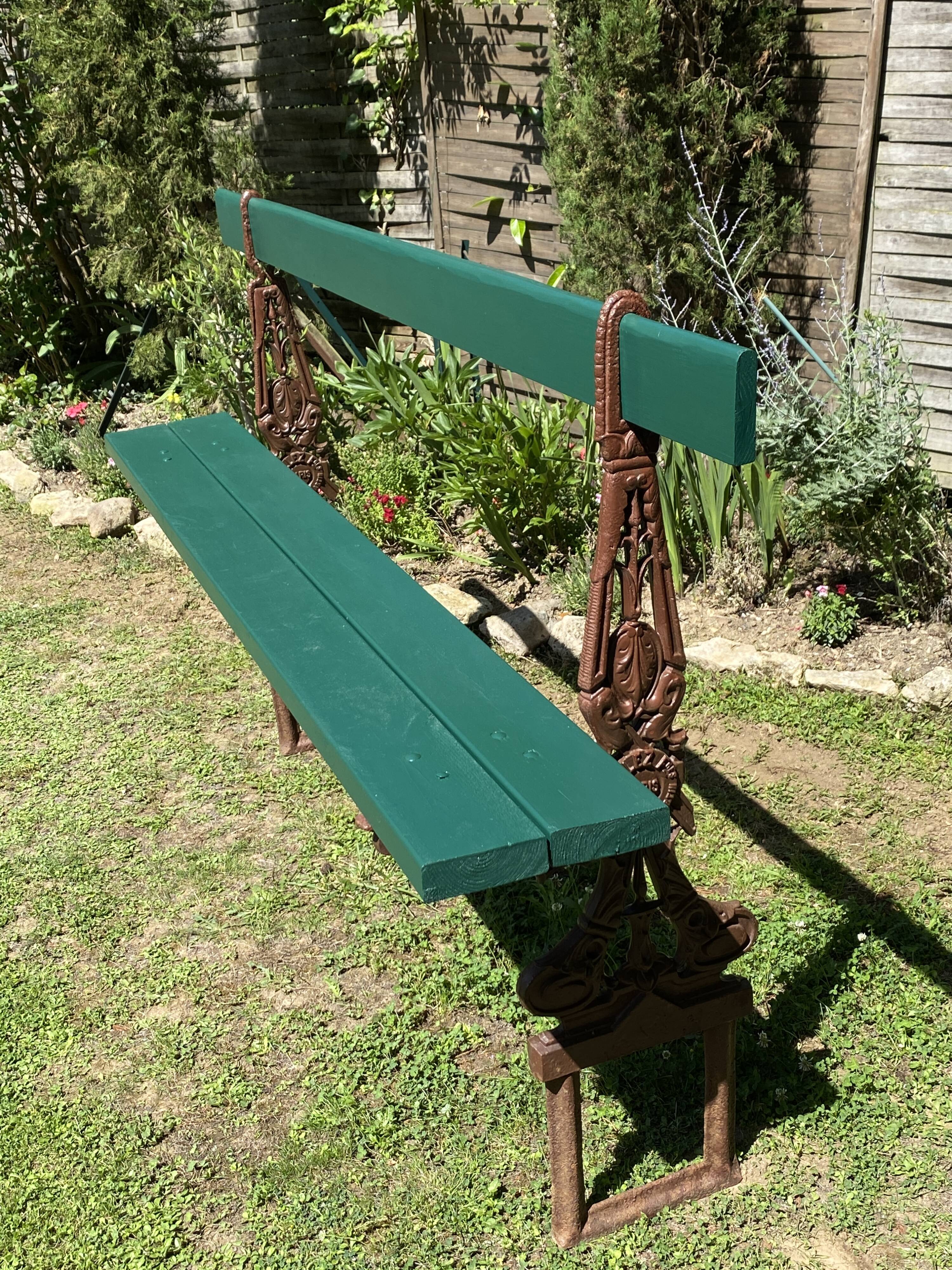 Former public bench of Paris