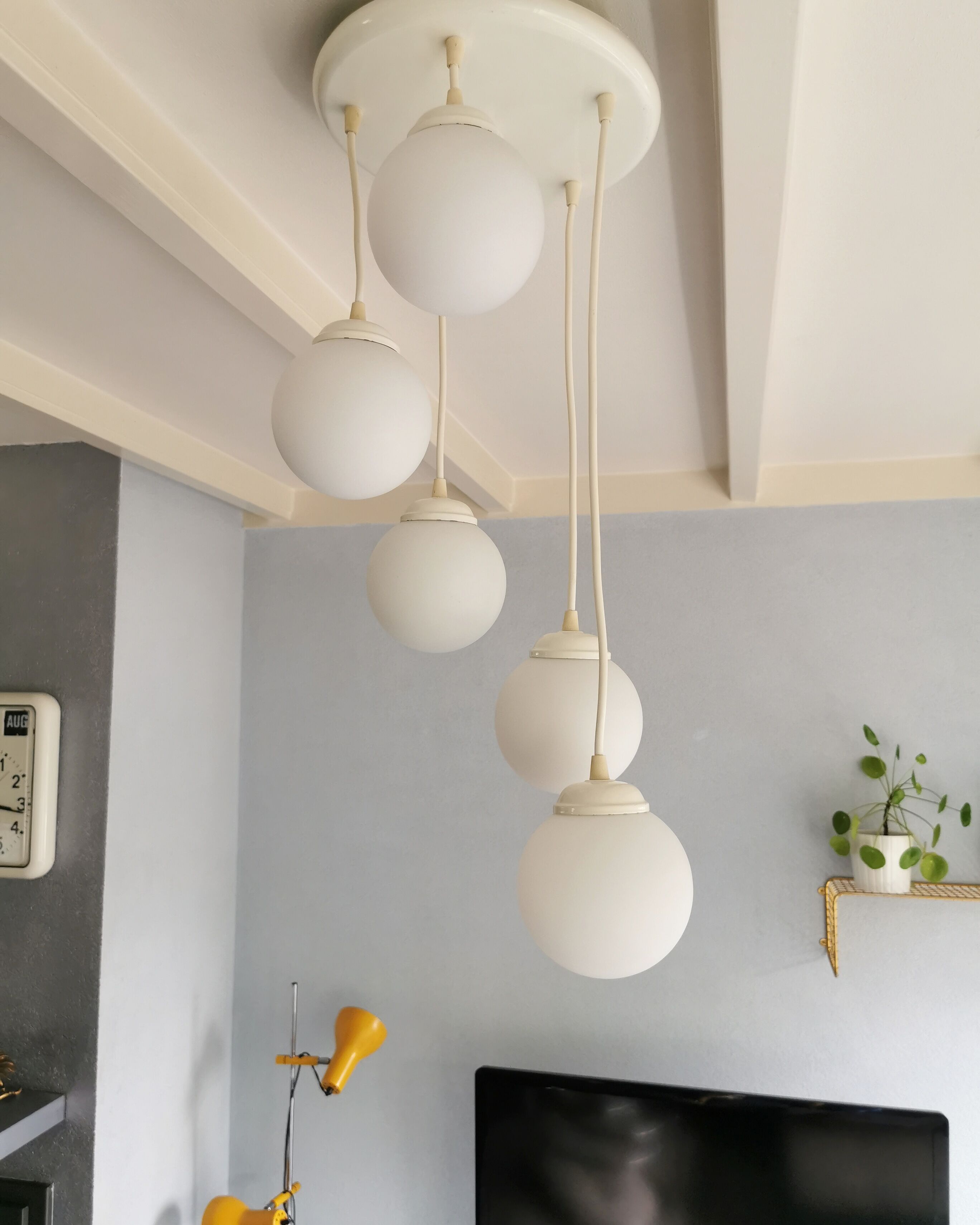 Hanging lamp 1980