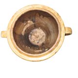 Ancien pot de confit émaillé jaune – Terre cuite XIXe – Sud de la France